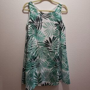 *Cute dress with leaves, med